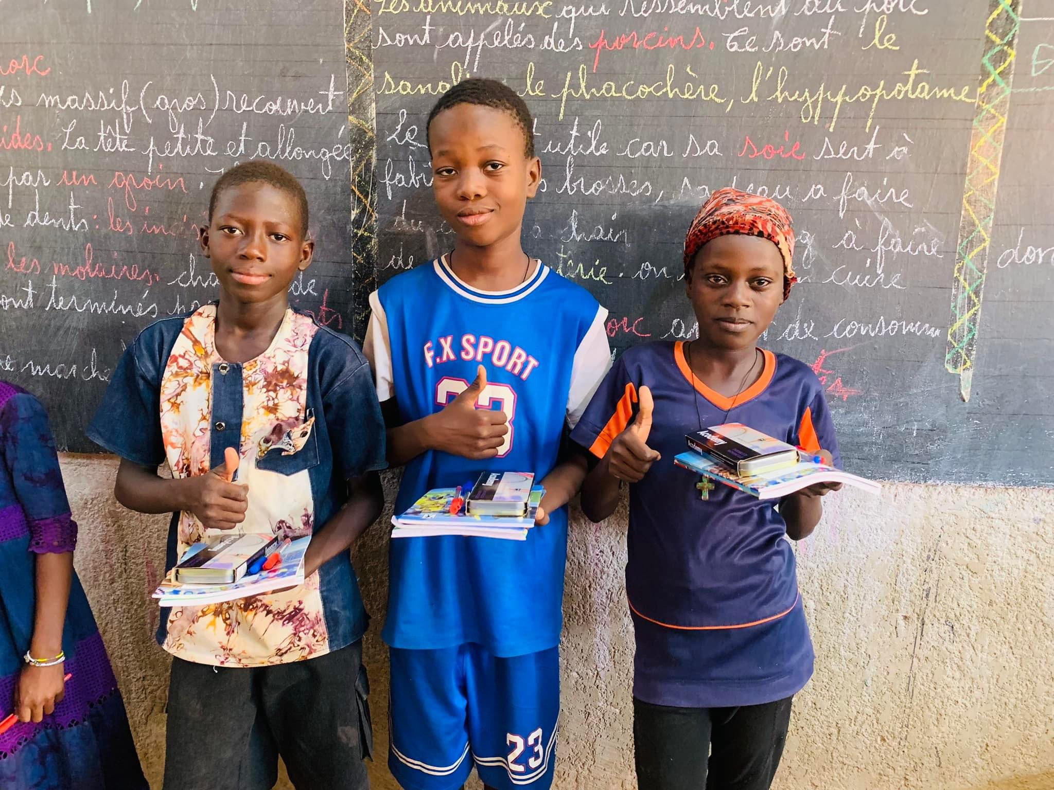 Kit scolaire au burkina fasso